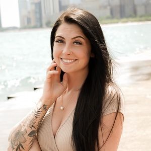 Meet your Posher, Ashley